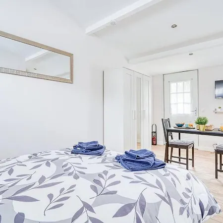 Lägenhet Studio Cosy, Wifi, Netflix *