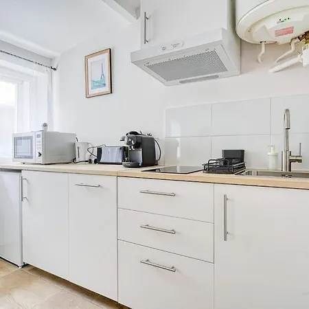 Studio Cosy, Wifi, Netflix Lägenhet *